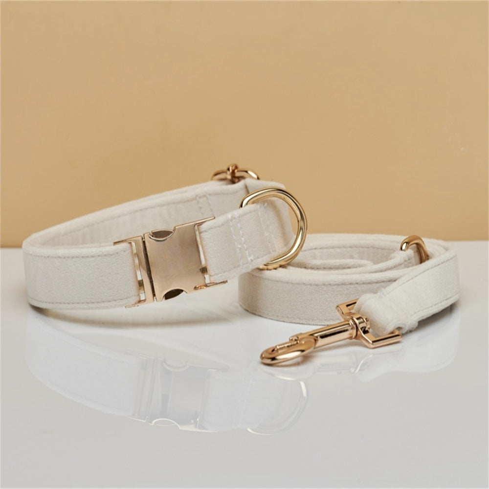 Premium Halsband mit Name & Telefonnummer aus Samt